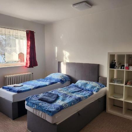 Homestay U Hanky Zdiby Zewnętrze zdjęcie